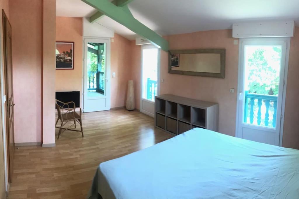 סן-ז'אן-דה-לוז Belle Villa Basque Avec Piscine Et Jardin De 3000M2 מראה חיצוני תמונה